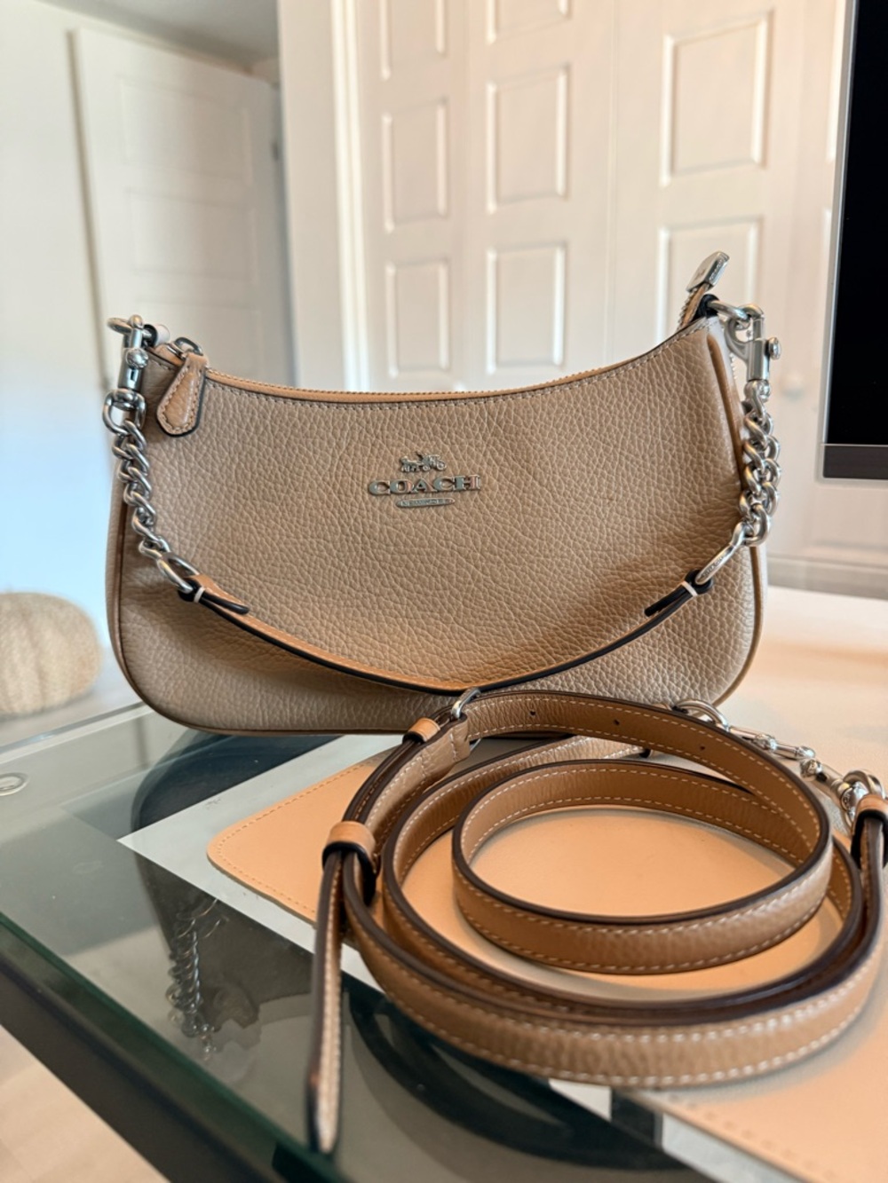 Coach Pebbled Leather Shoulder Bag in Taupe and Cream - Picture 6 of 8